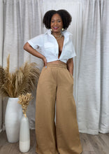 Load image into Gallery viewer, Wide Leg Sweat Pants (Mocha)