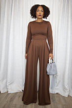 Load image into Gallery viewer, Wide Leg Pleated Pant Set (Chocolate)
