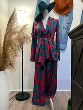 Load image into Gallery viewer, Animal Print Wide Leg Pants
