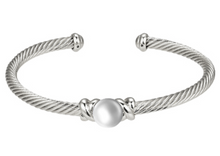 Load image into Gallery viewer, Pearl Station Cable Cuff
