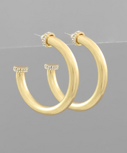 Load image into Gallery viewer, Crystal Ring Edge Hoops
