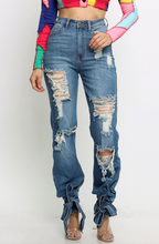 Load image into Gallery viewer, The Paula Jeans
